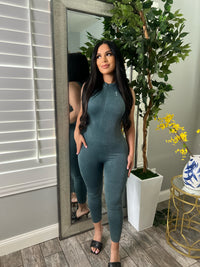 HAILEY JUMPSUIT (EMERALD)