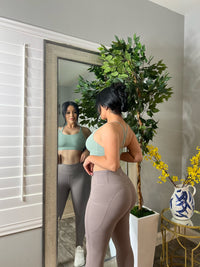 CAKED UP POCKET LEGGINGS (KHAKI)